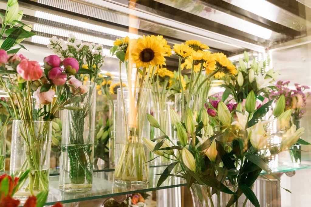 paradise-flowers store