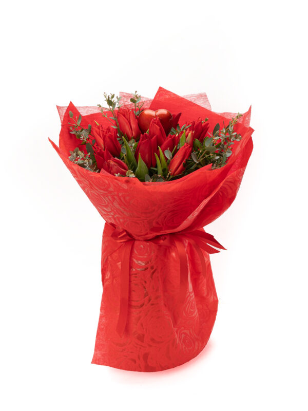 Lucky in Love – Tulip Bouquet
